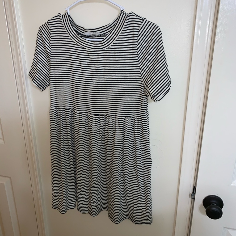 Black and White Babydoll Top